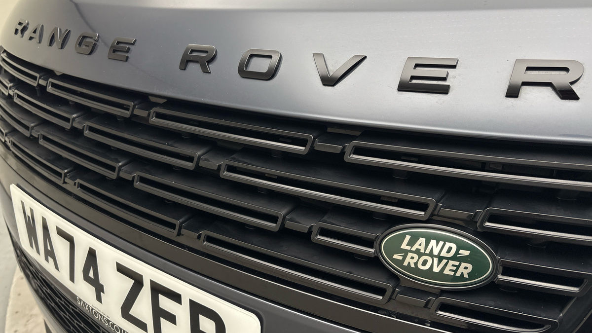 Land Rover Range Rover Sport Image 24