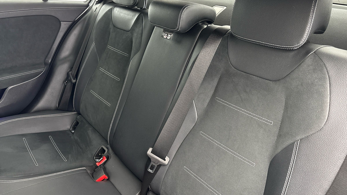 Mercedes-Benz A Class Image 8