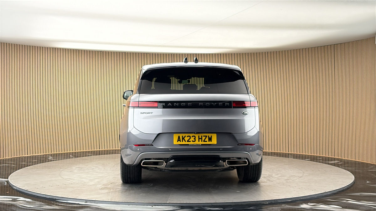 More views of Land Rover Range Rover Sport