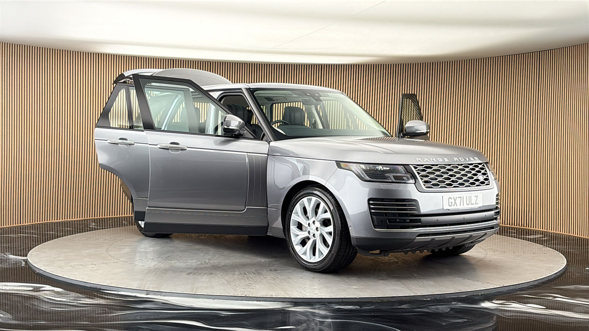 More views of Land Rover Range Rover