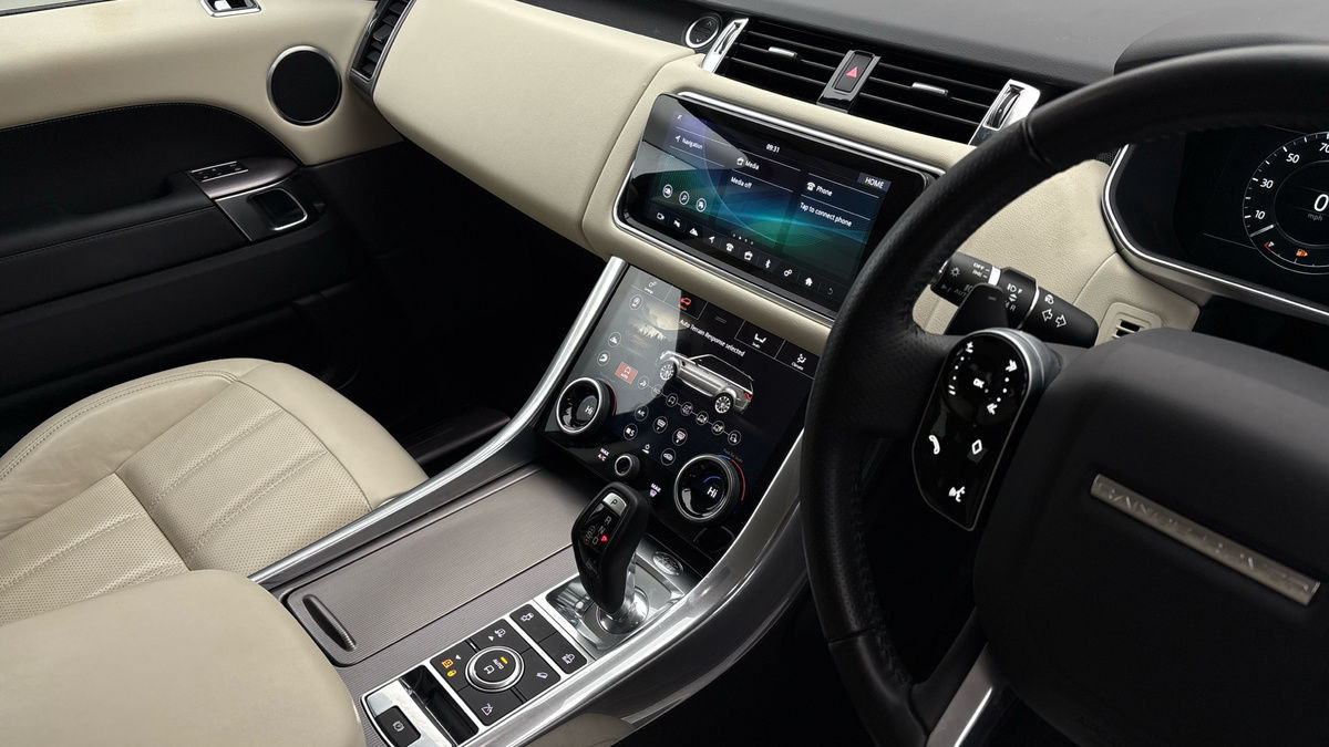 Land Rover Range Rover Sport Image 18