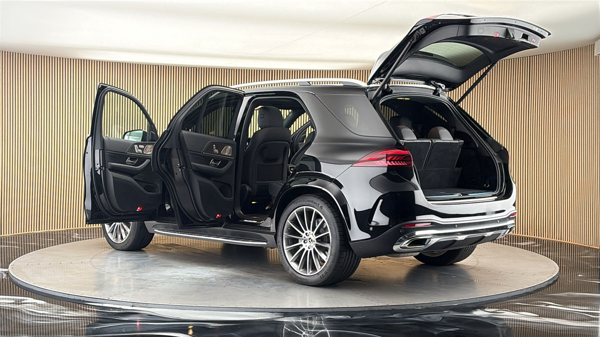 More views of Mercedes-Benz GLE