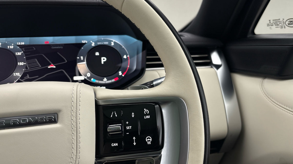 Land Rover Range Rover Image 14