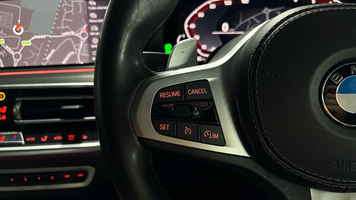 BMW X6 Image 13