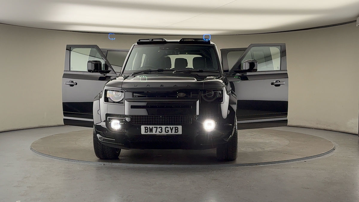 More views of Land Rover Defender 130