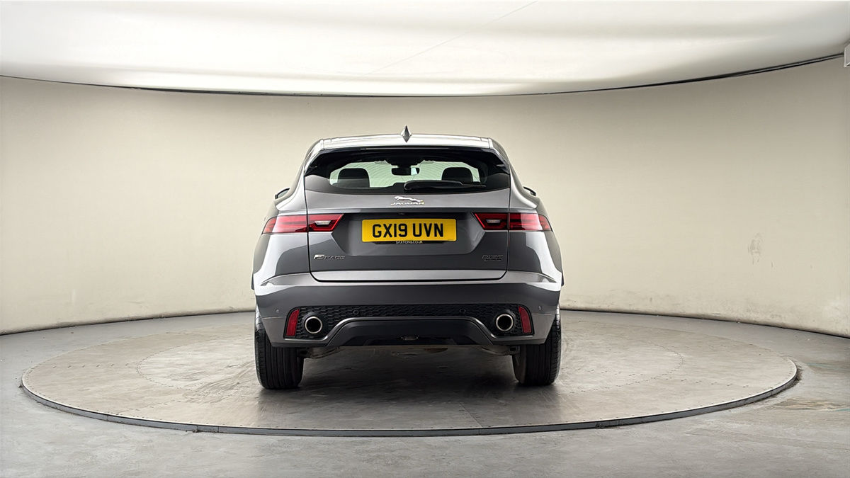 Jaguar E-PACE Image 4