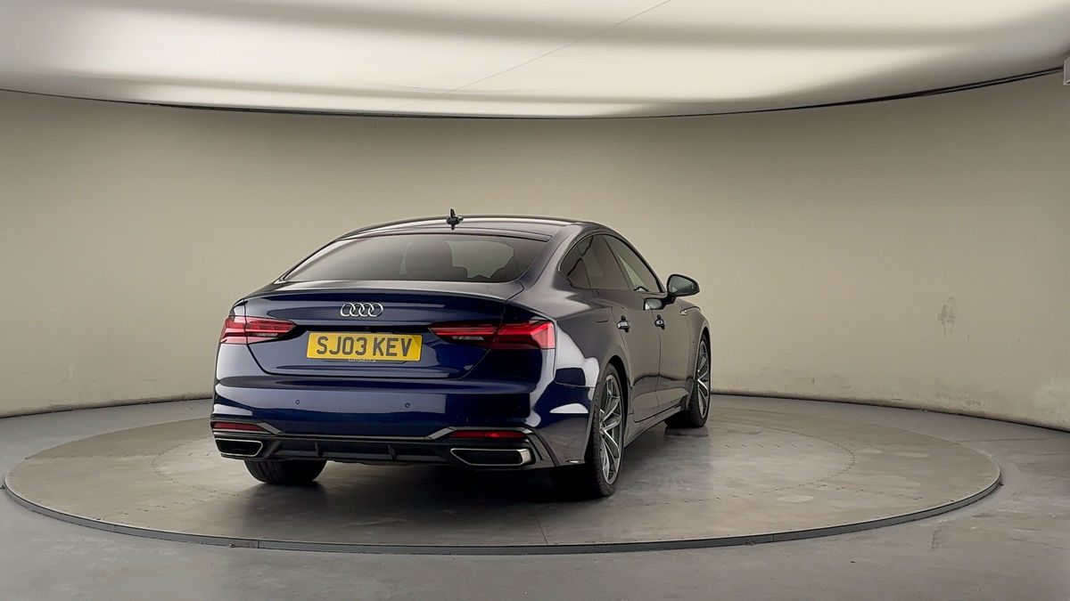 More views of Audi A5