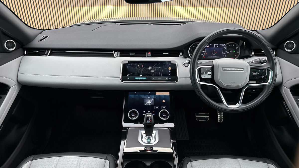 Land Rover Range Rover Evoque Image 12