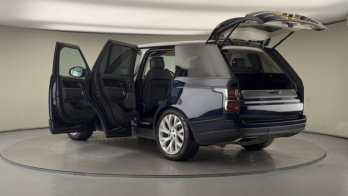 More views of Land Rover Range Rover