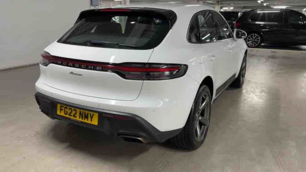 More views of Porsche Macan