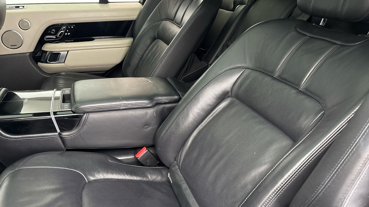 Land Rover Range Rover Image 9