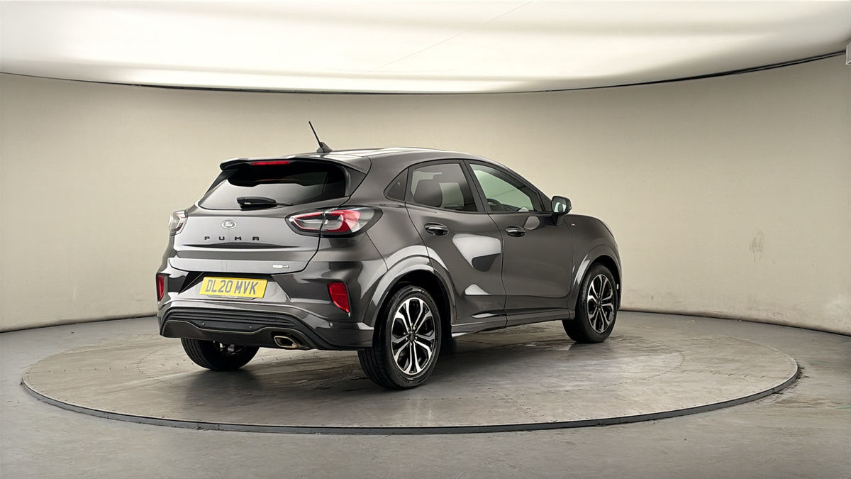 More views of Ford Puma