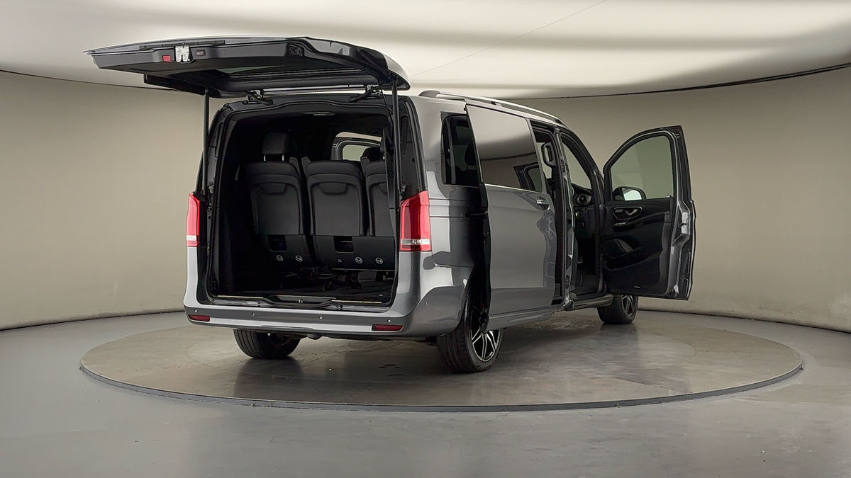 More views of Mercedes-Benz V Class