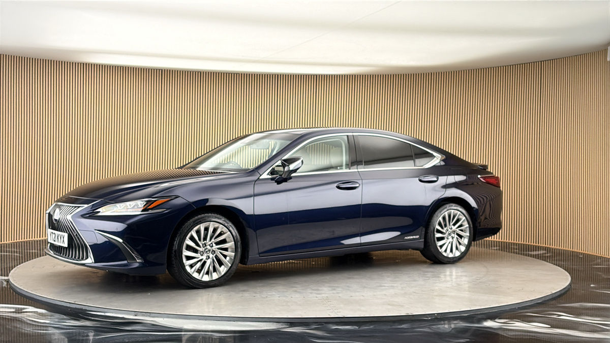 More views of Lexus ES