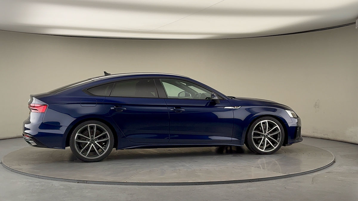 More views of Audi A5