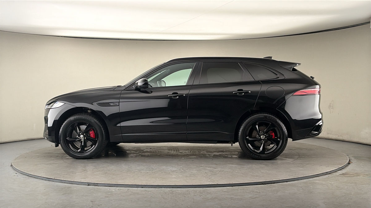 More views of Jaguar F-PACE
