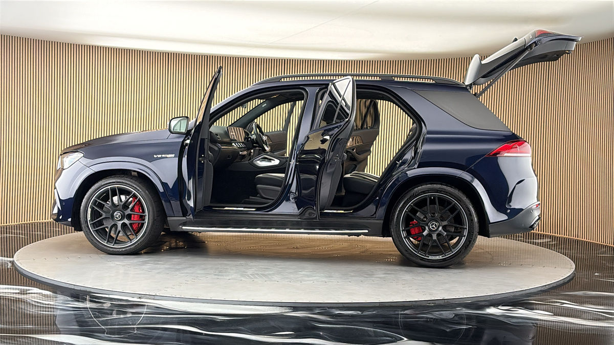 More views of Mercedes-Benz GLE
