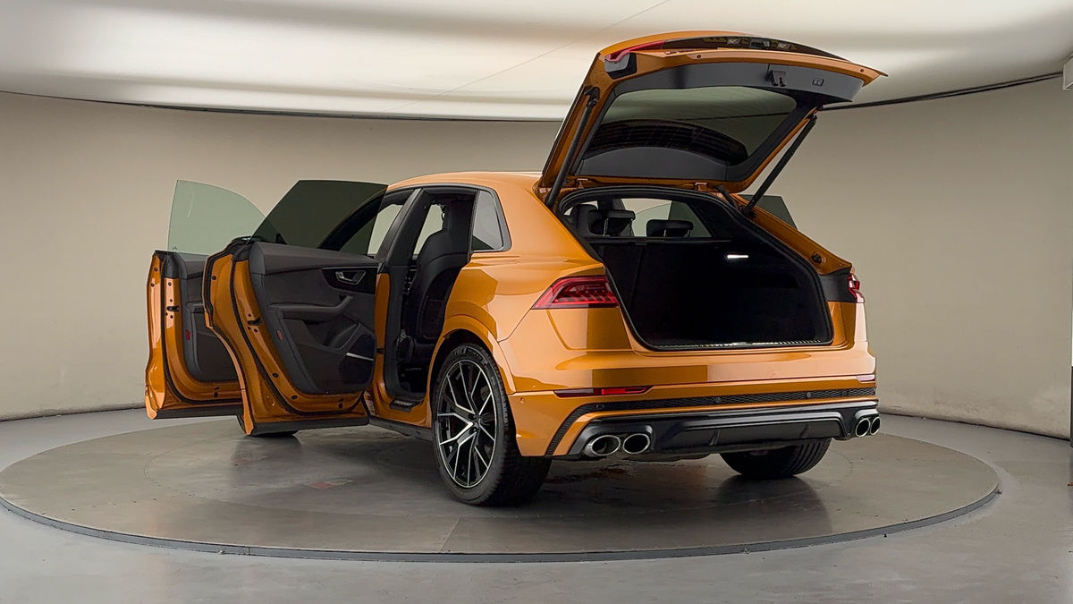 Audi SQ8 Image 23