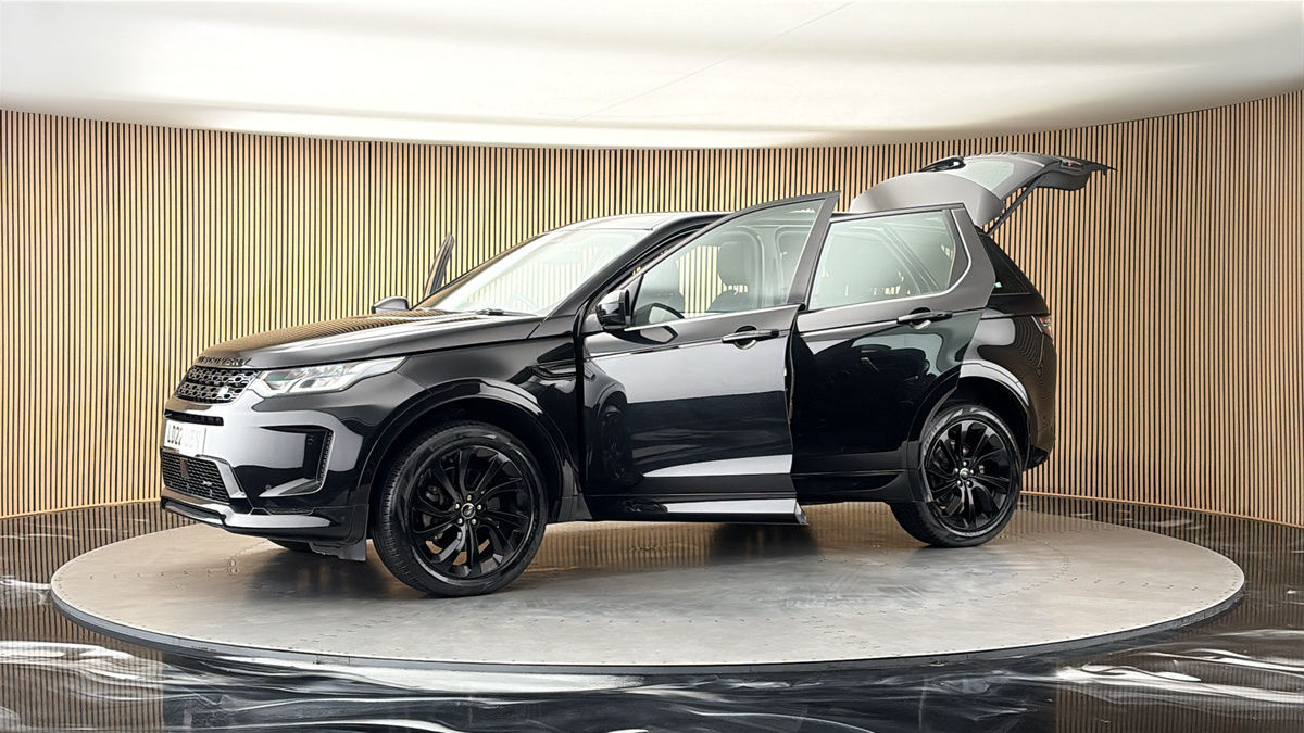 More views of Land Rover Discovery Sport