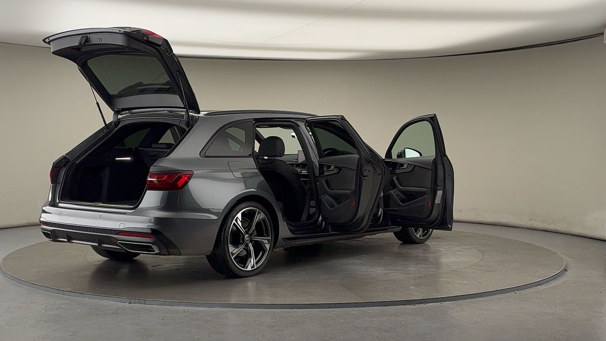 More views of Audi A4 Avant