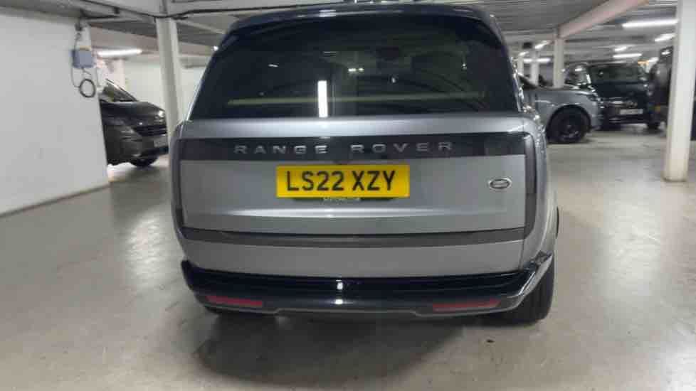 More views of Land Rover Range Rover