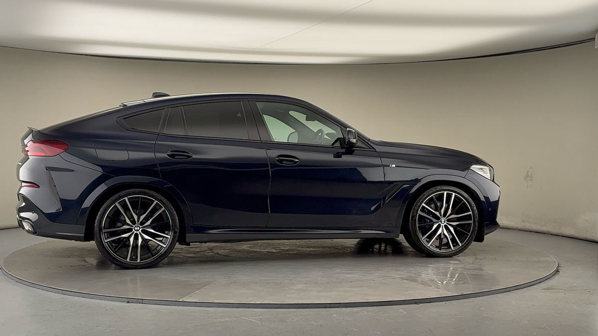More views of BMW X6