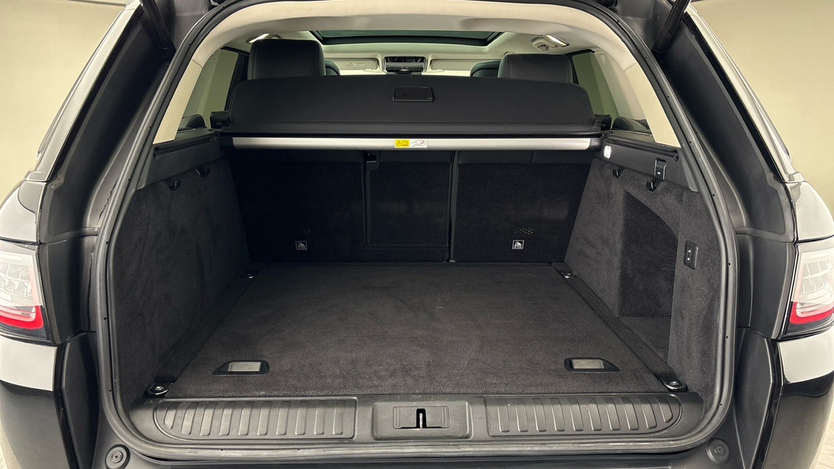 Land Rover Range Rover Sport Image 11