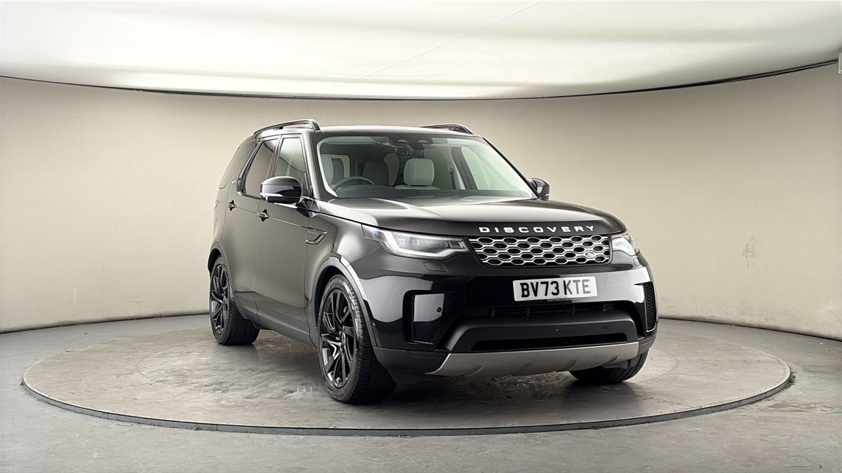More views of Land Rover Discovery