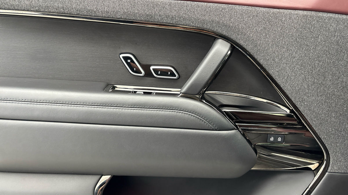 Land Rover Range Rover Sport Image 19