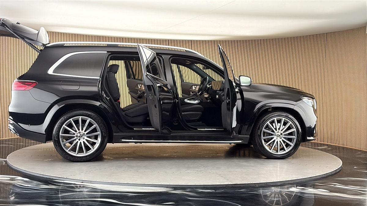More views of Mercedes-Benz GLS