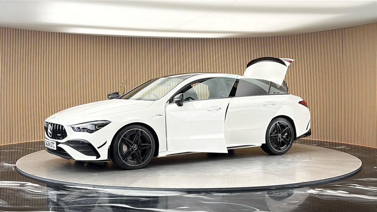 More views of Mercedes-Benz CLA