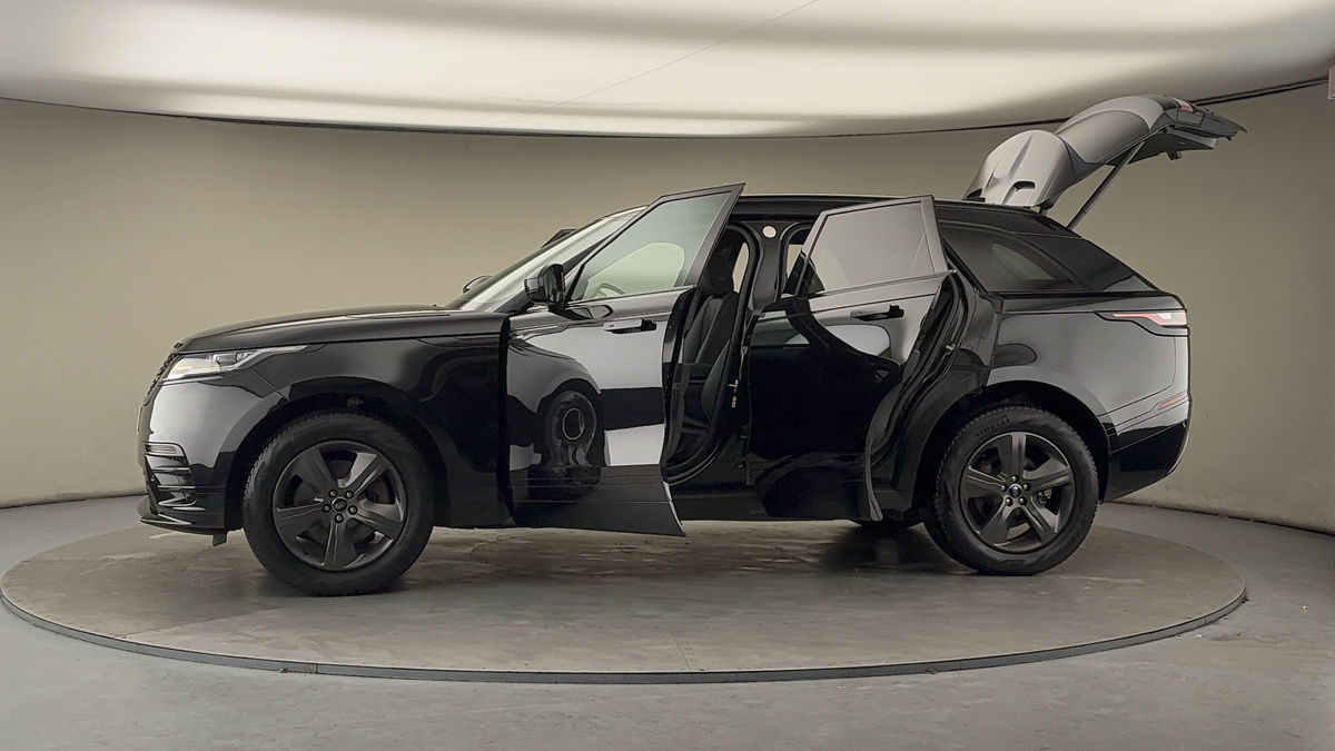 More views of Land Rover Range Rover Velar