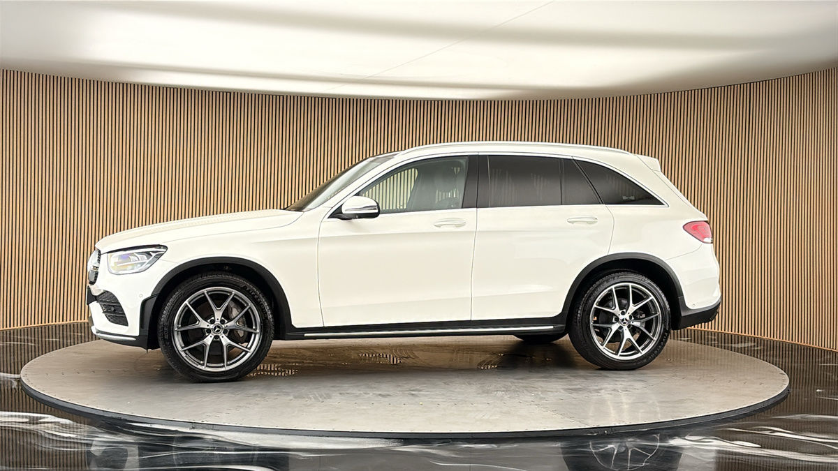 More views of Mercedes-Benz GLC