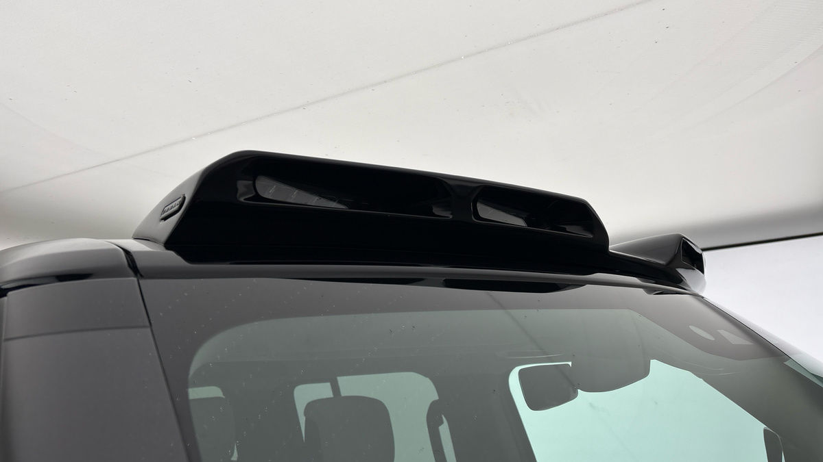 Land Rover Defender 110 Urban Image 54