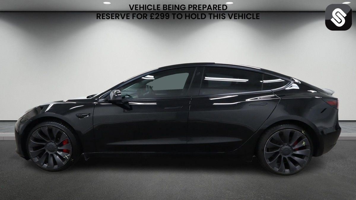 Tesla Model 3 Image 6