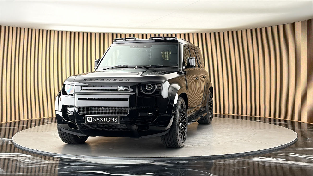 More views of Land Rover Defender 110