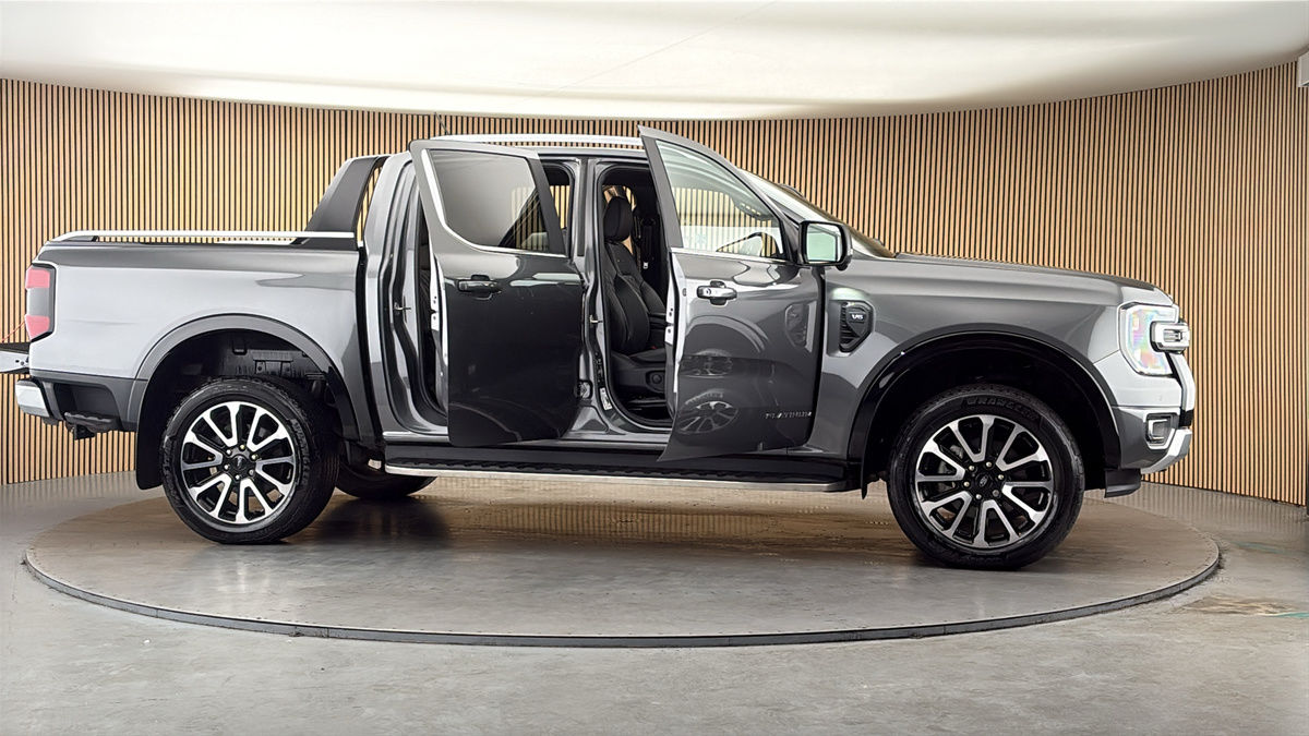 More views of Ford Ranger