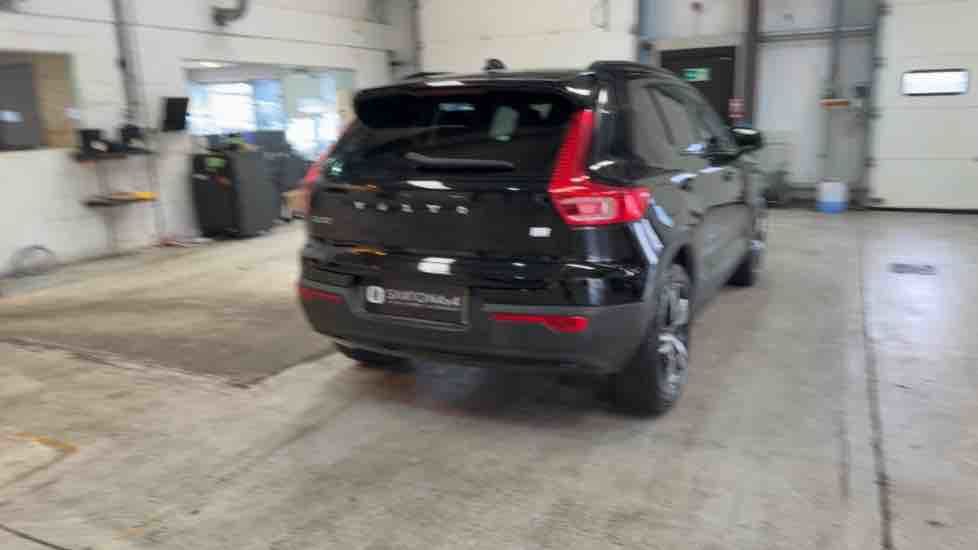 More views of Volvo XC40