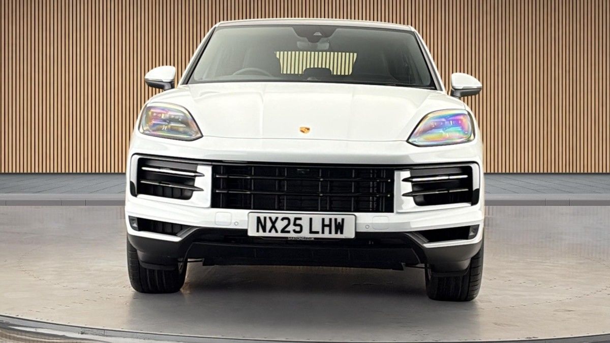 Porsche Cayenne Image 3