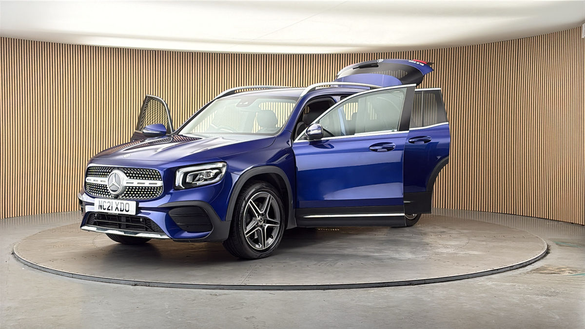 More views of Mercedes-Benz GLB