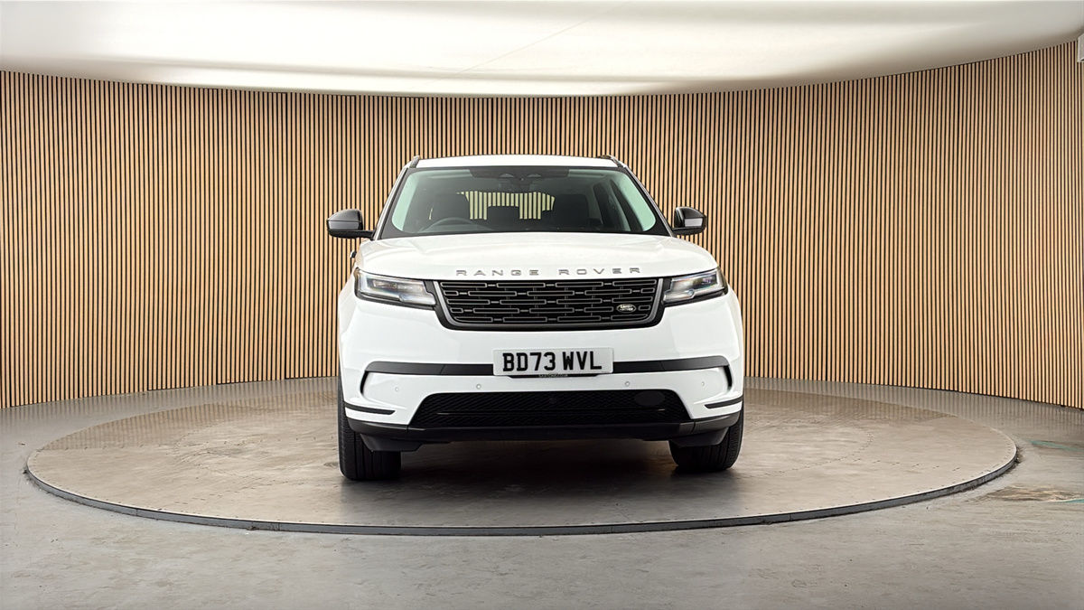 More views of Land Rover Range Rover Velar