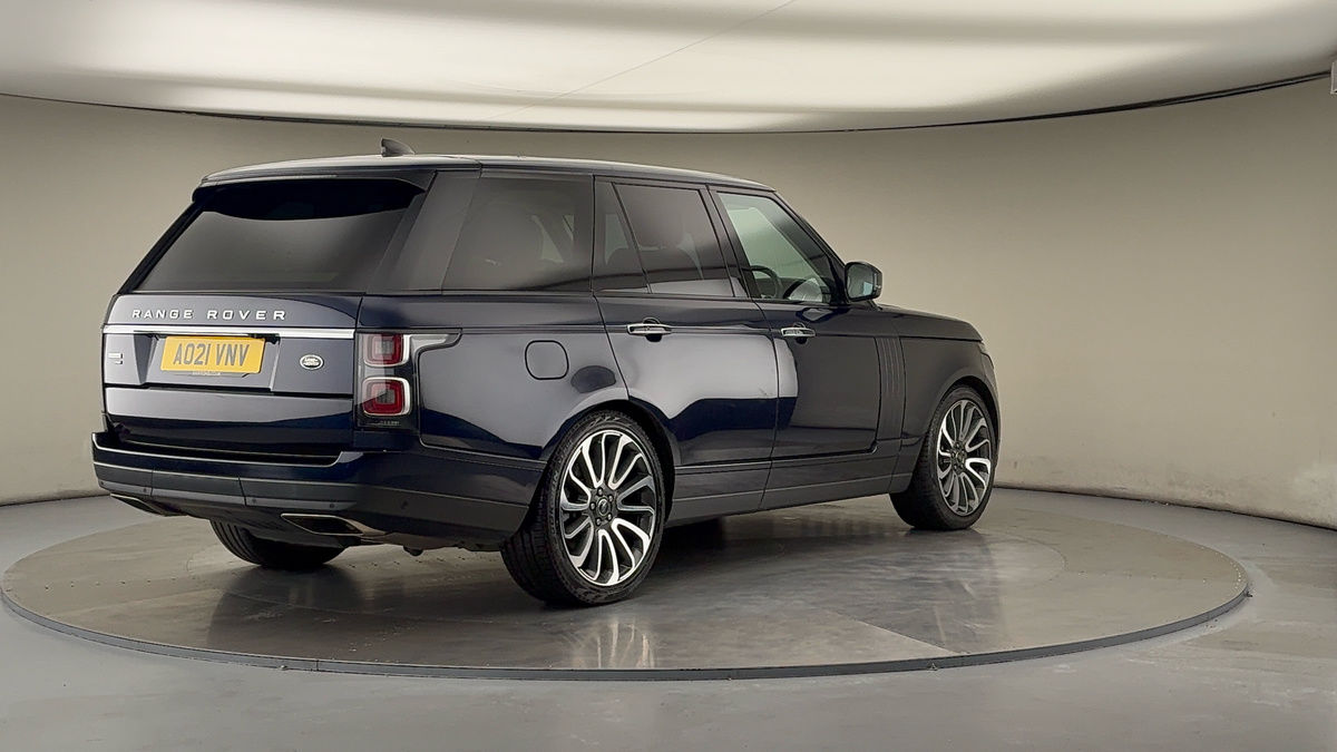 More views of Land Rover Range Rover