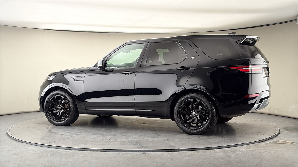 More views of Land Rover Discovery