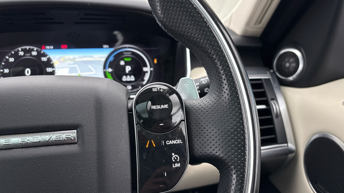 Land Rover Range Rover Sport Image 14