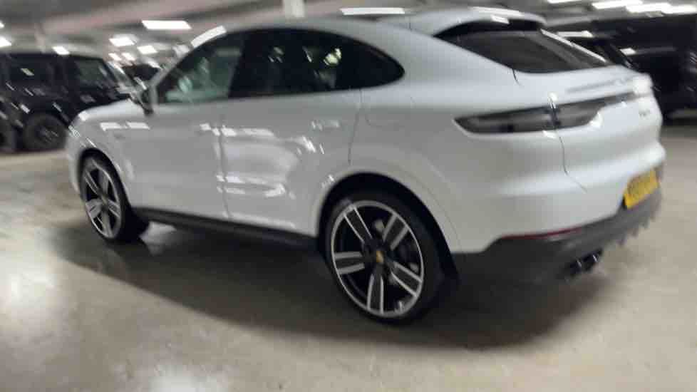 More views of Porsche Cayenne