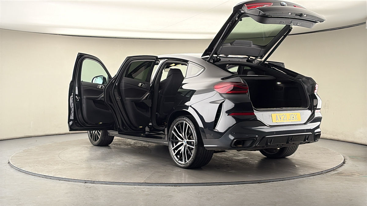 BMW X6 Image 23