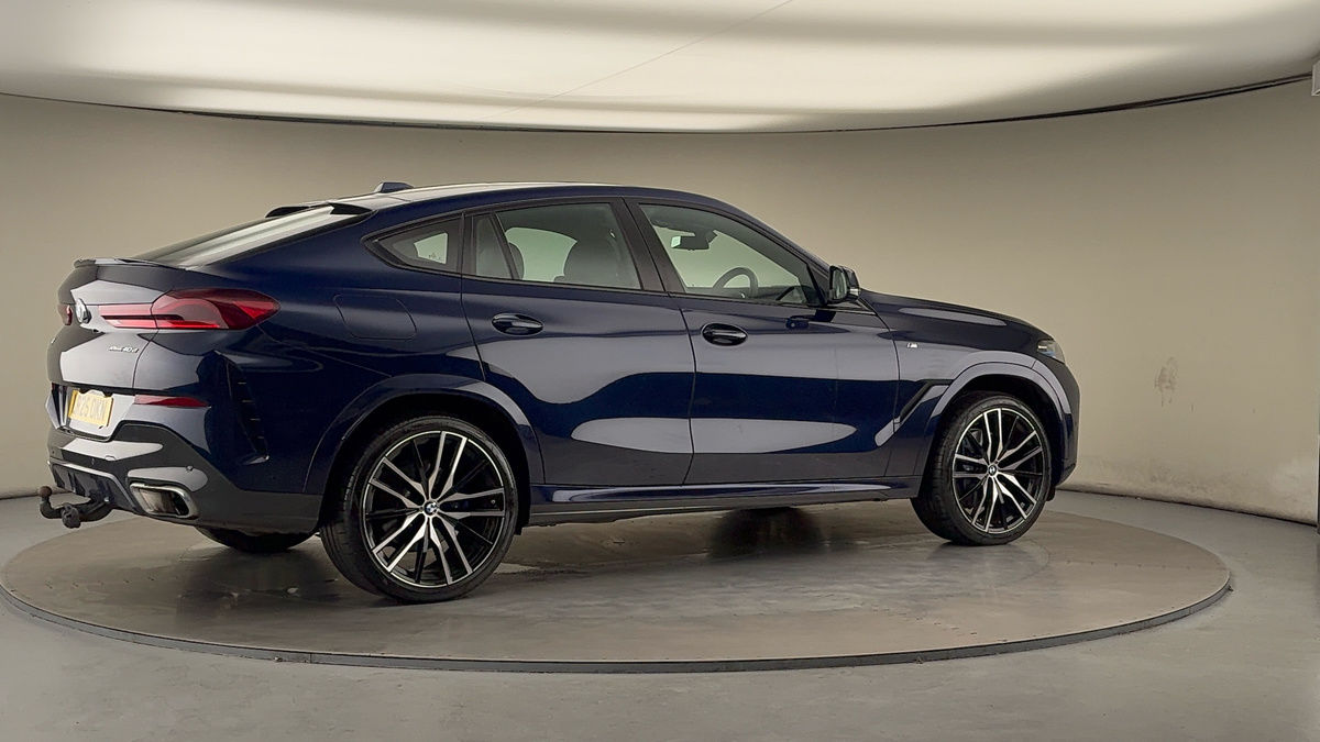 More views of BMW X6