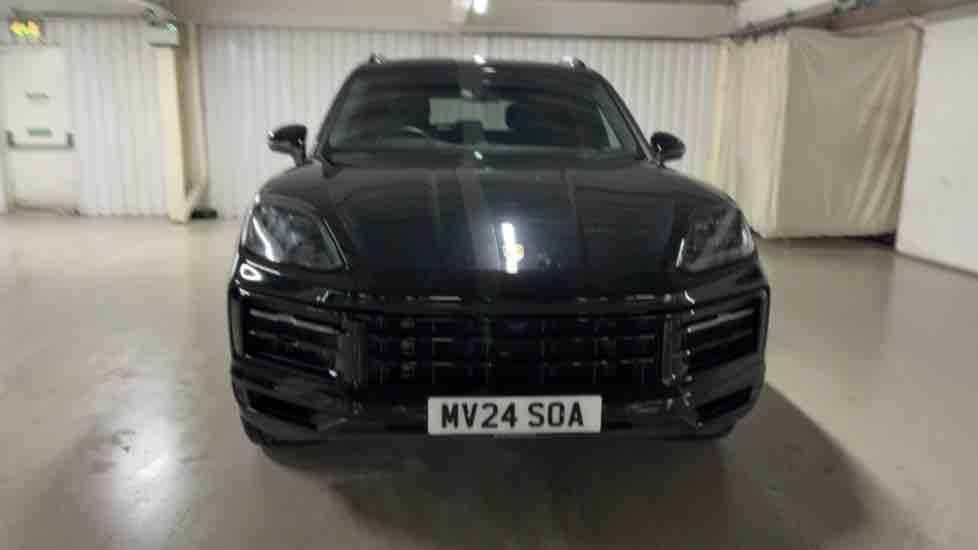 More views of Porsche Cayenne
