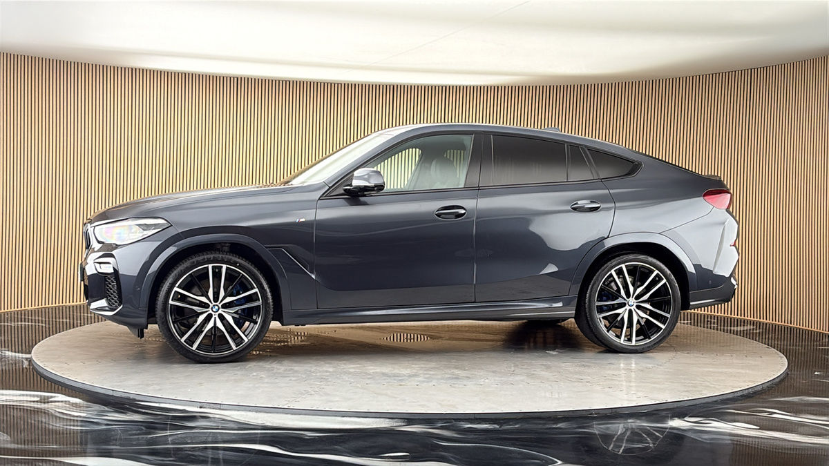More views of BMW X6