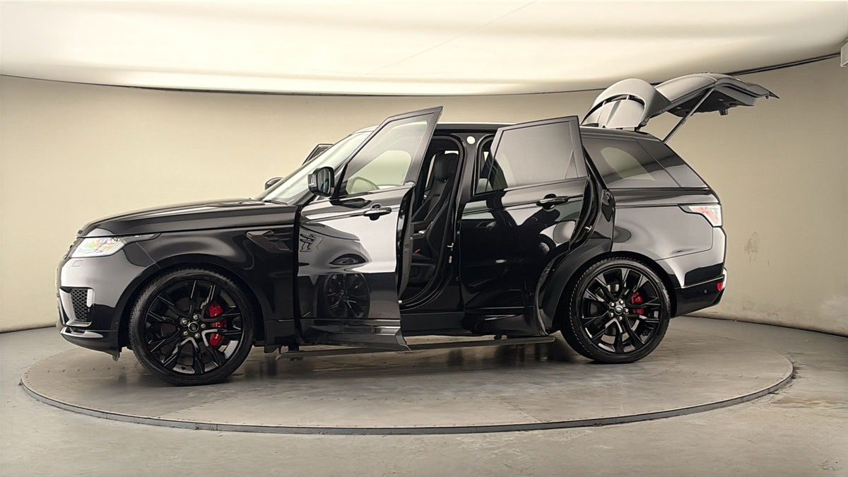 More views of Land Rover Range Rover Sport